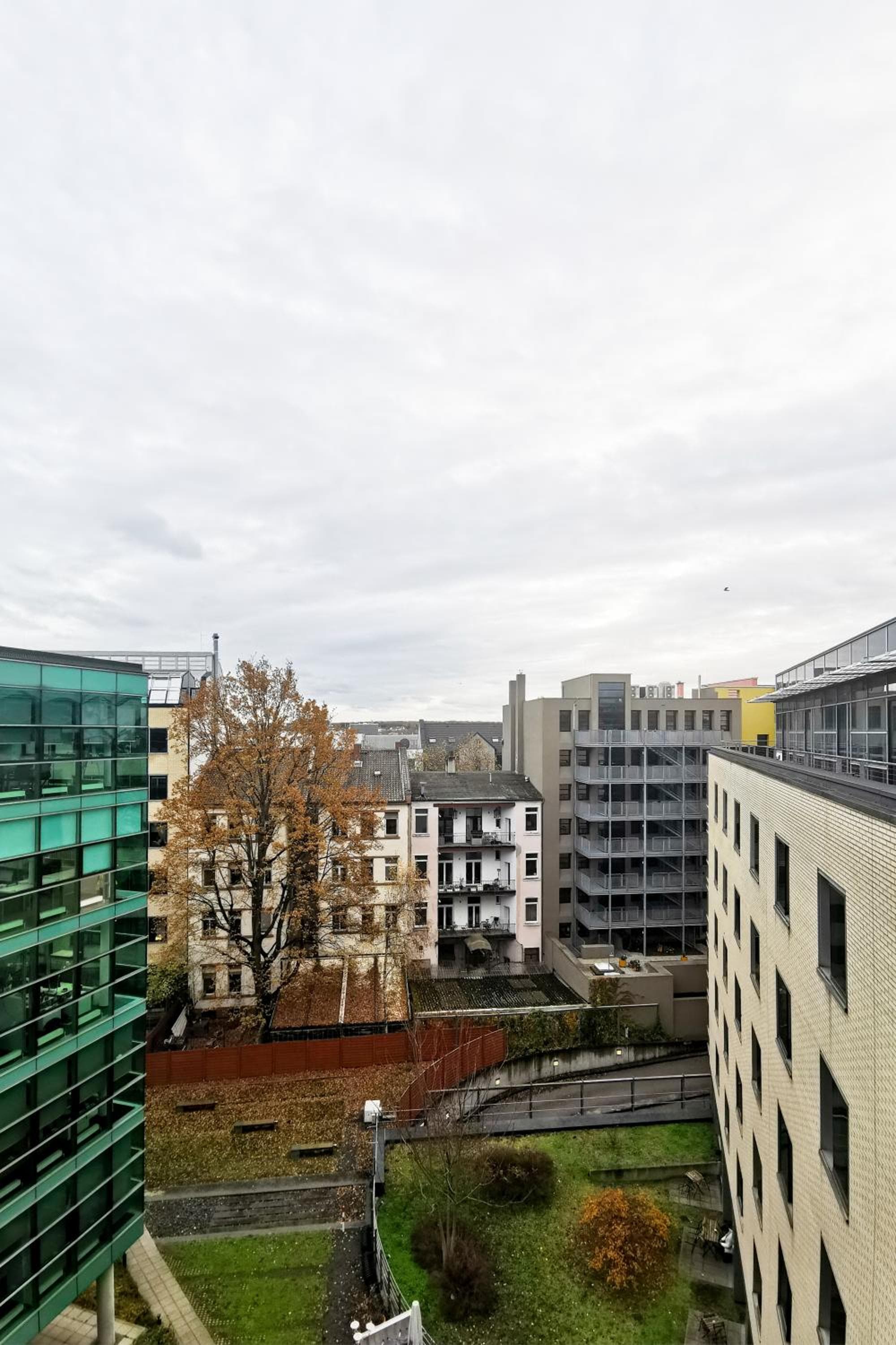 Plaza Hotel & Living Frankfurt