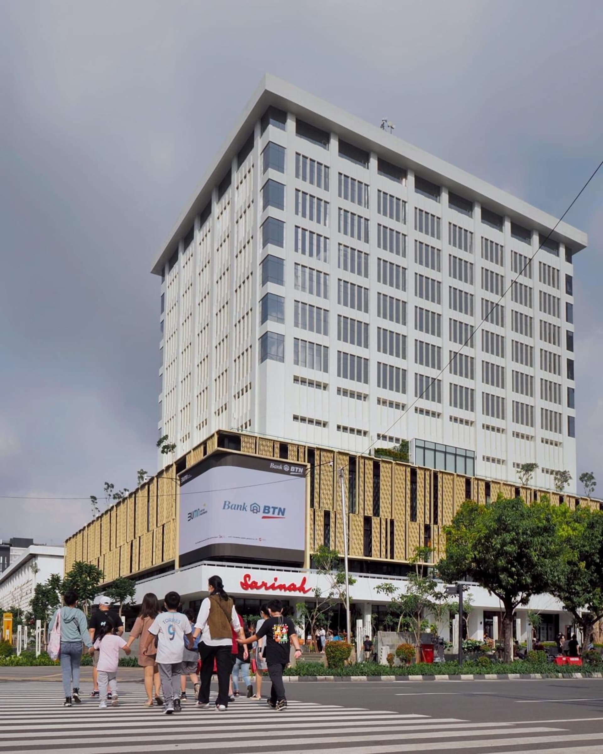 Ashley Wahid Hasyim Jakarta