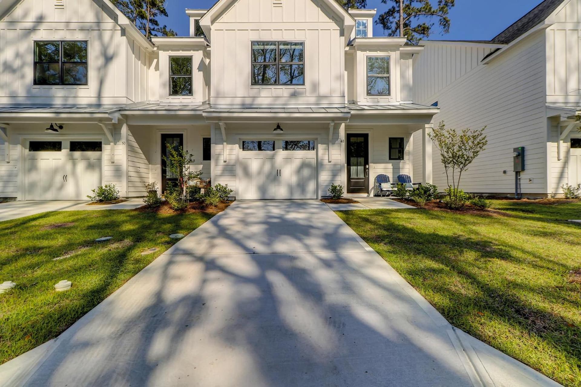 MBR King & 4 Queens Huge Living Room Covered Porch Bikes & Beach Gear included