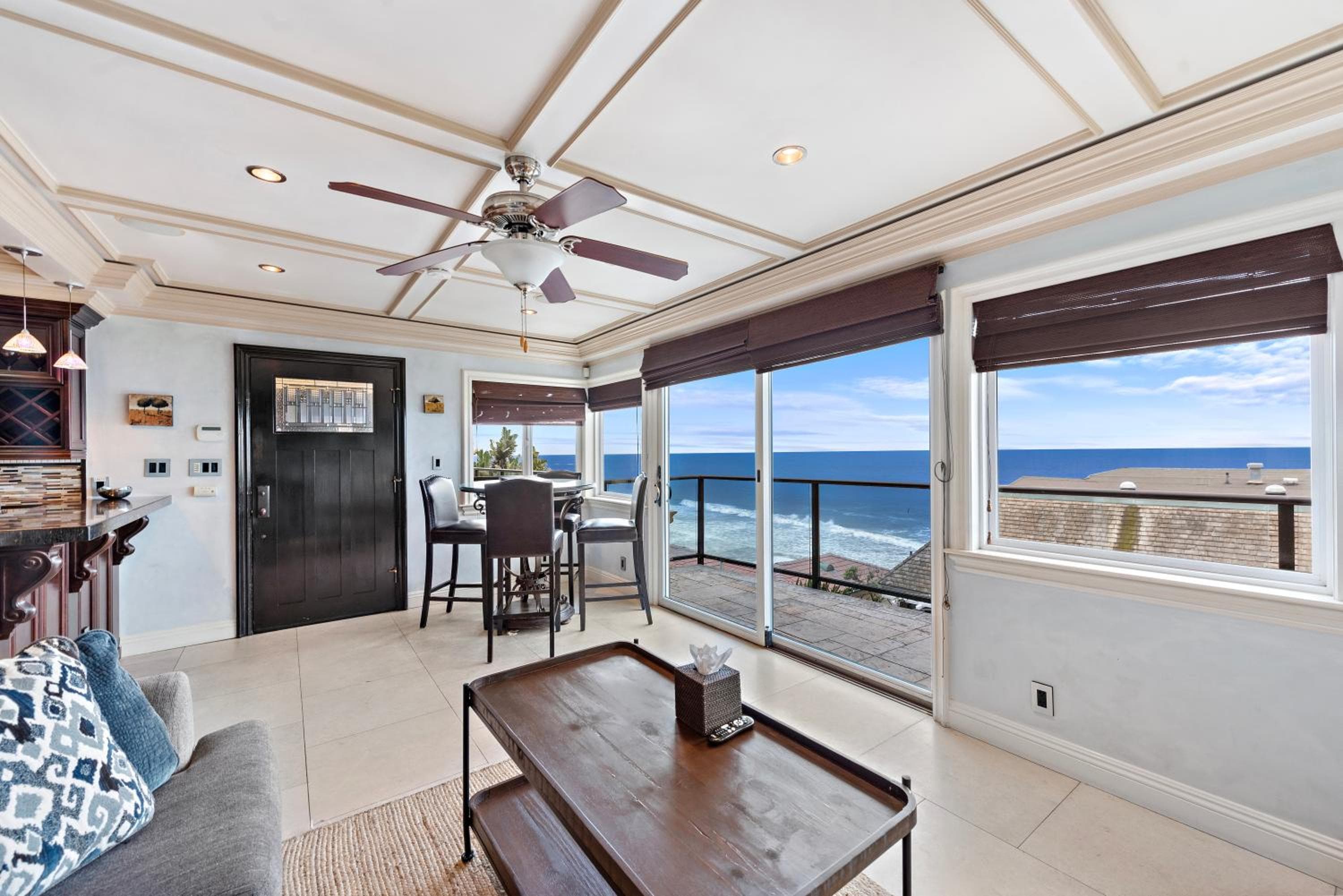 Ocean View Villa, walk to main beach, easy beach access