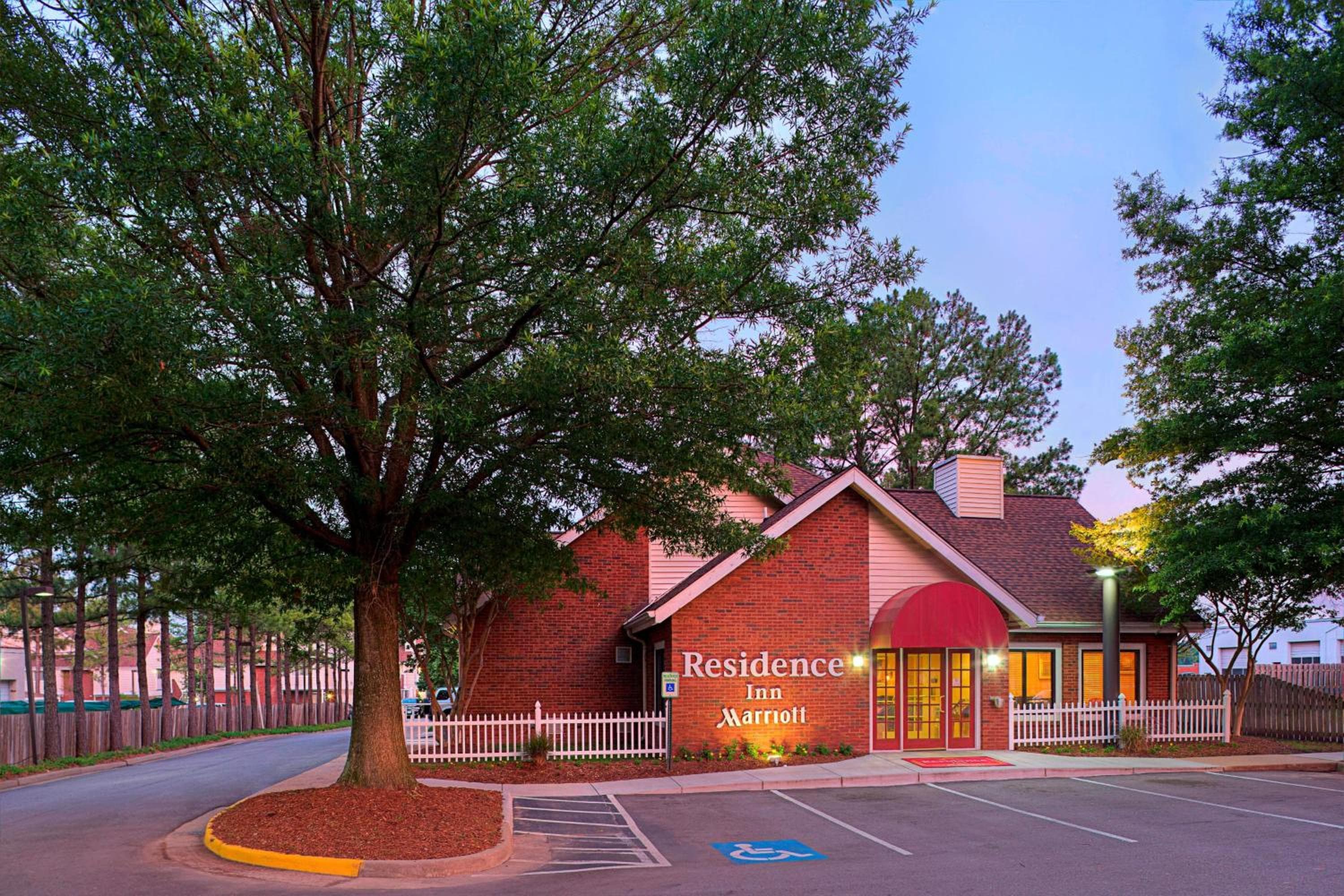 Residence Inn by Marriott Richmond West End