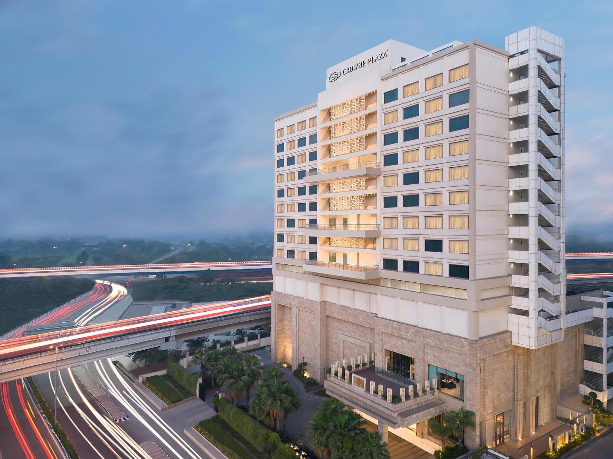 Crowne Plaza New Delhi Mayur Vihar Noida by IHG