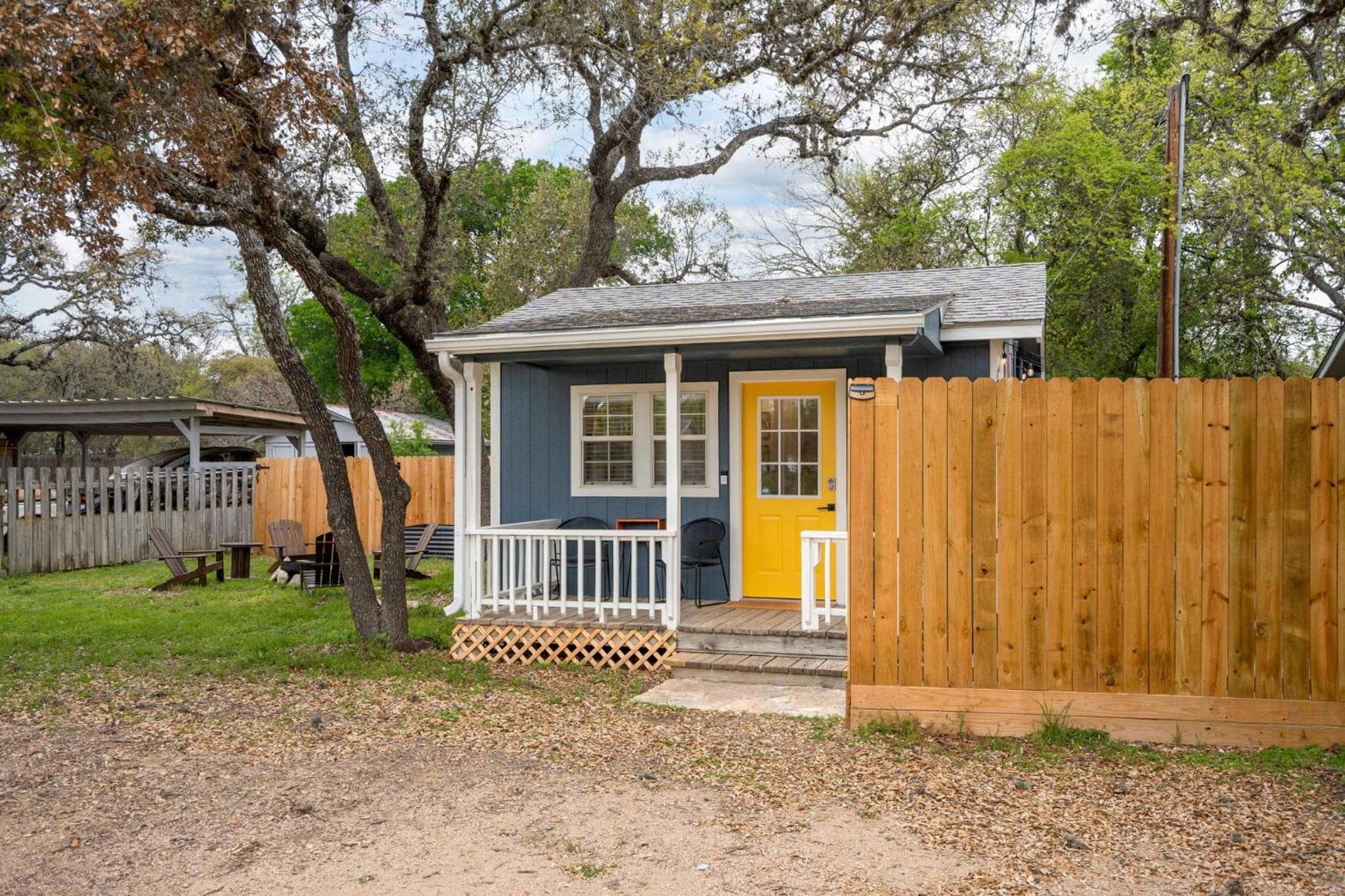 NEW! The Yellow Door- Downtown Wimberley w/ River Access