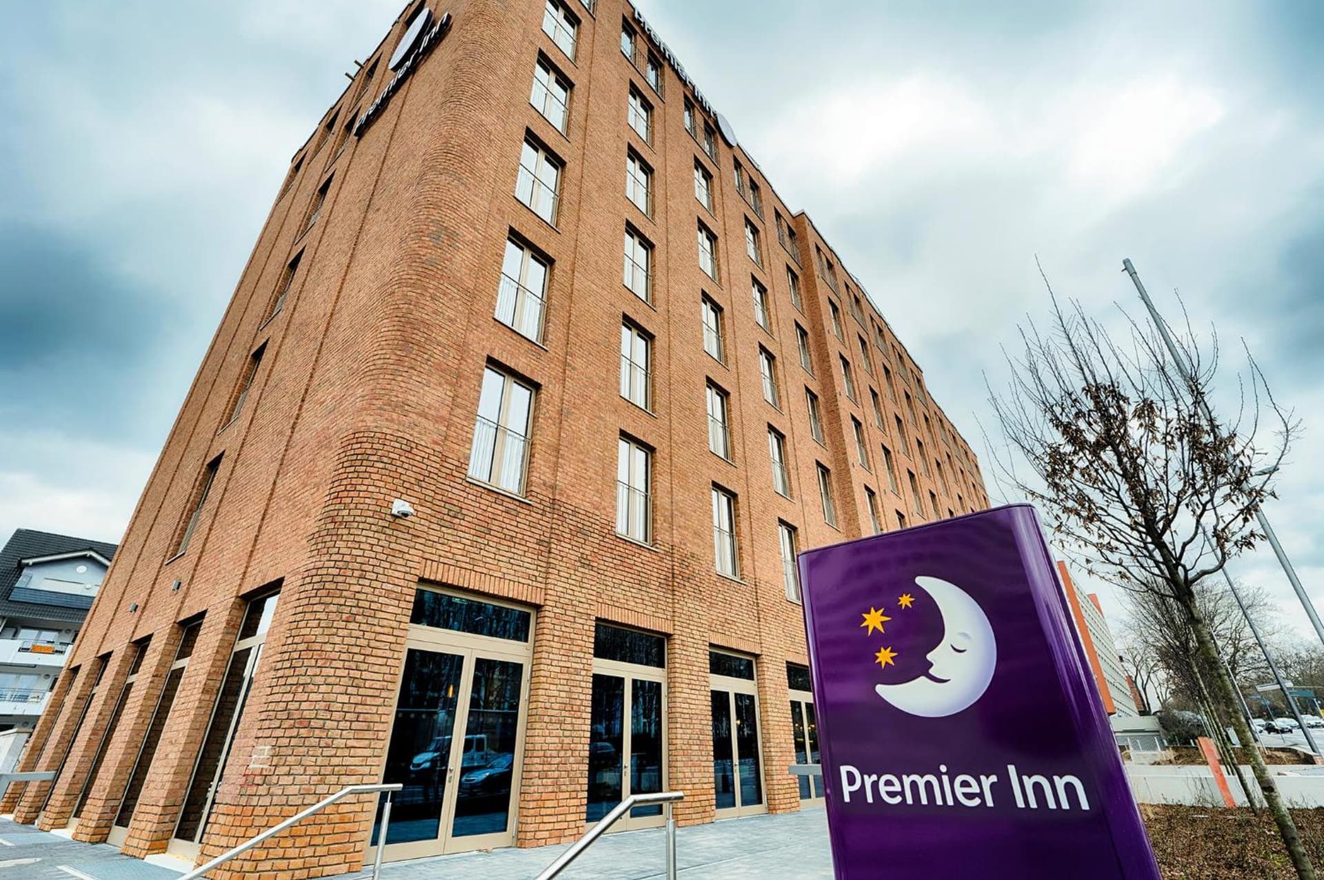 Premier Inn Wiesbaden City Centre