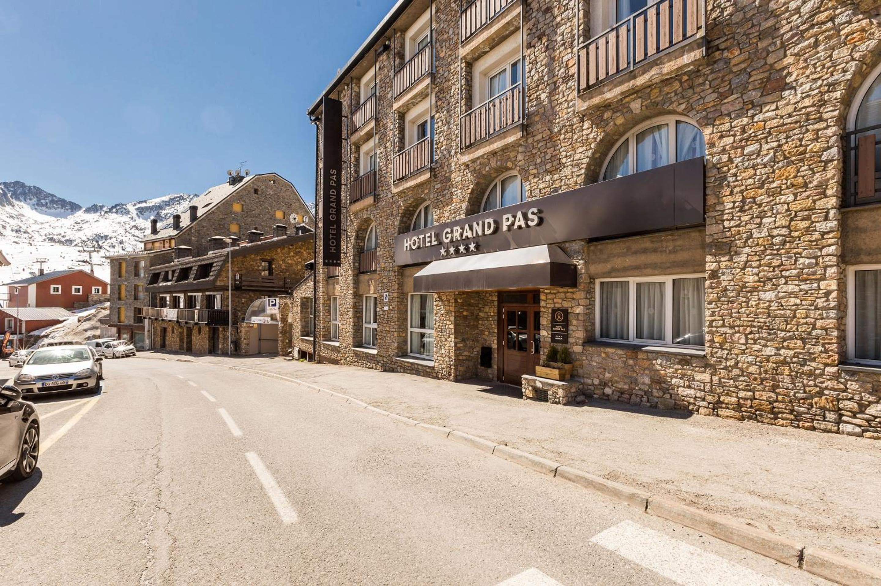 Hotel Grand Pas by Nexta