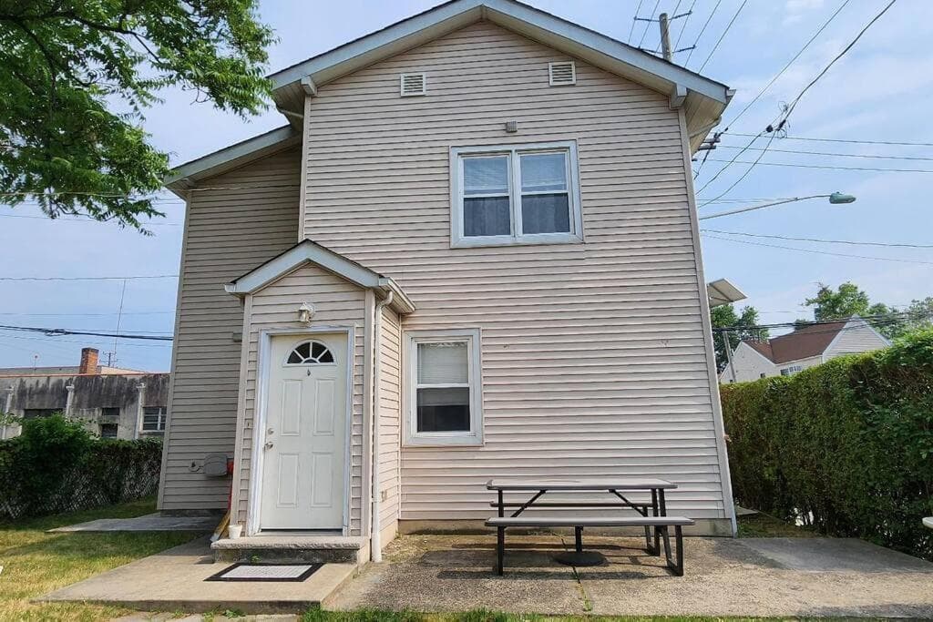 RentalsOP NJ01 Full house minutes from NYC, near to metlife, American Dream