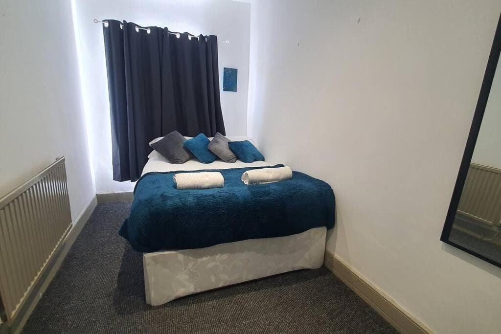 Free Netflix, Large House, Great Price