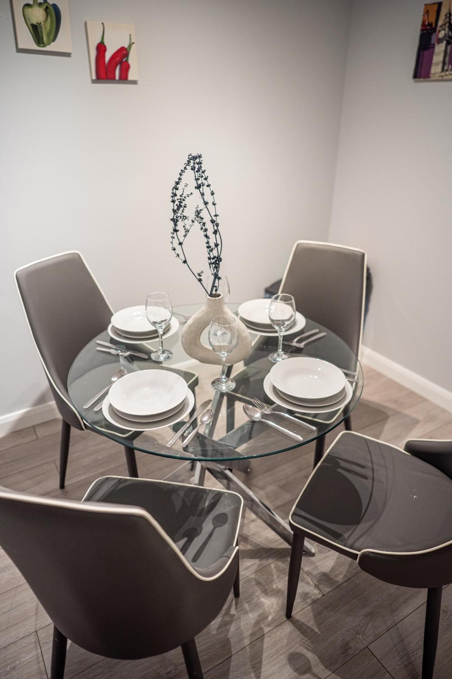 Stylish Studios with Ensuite, Separate Kitchen, and Prime Location in St Helen