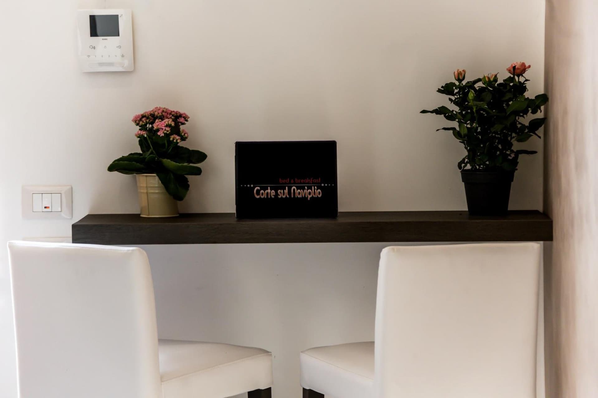 B&B Corte sul Naviglio CIN I T 0 1 5 0 7 0 C 1 3 X U I L Q C V