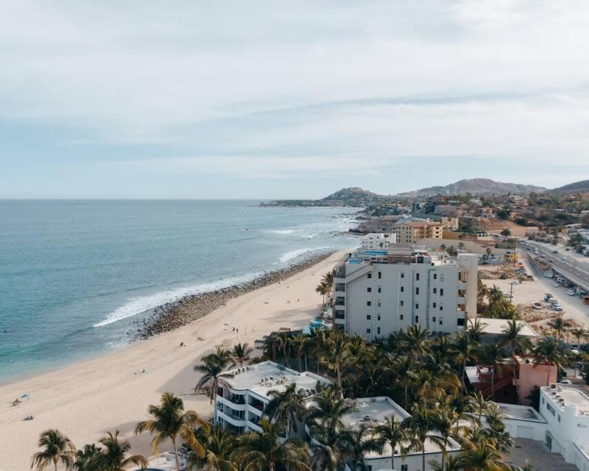 Estudio con vista al mar #5