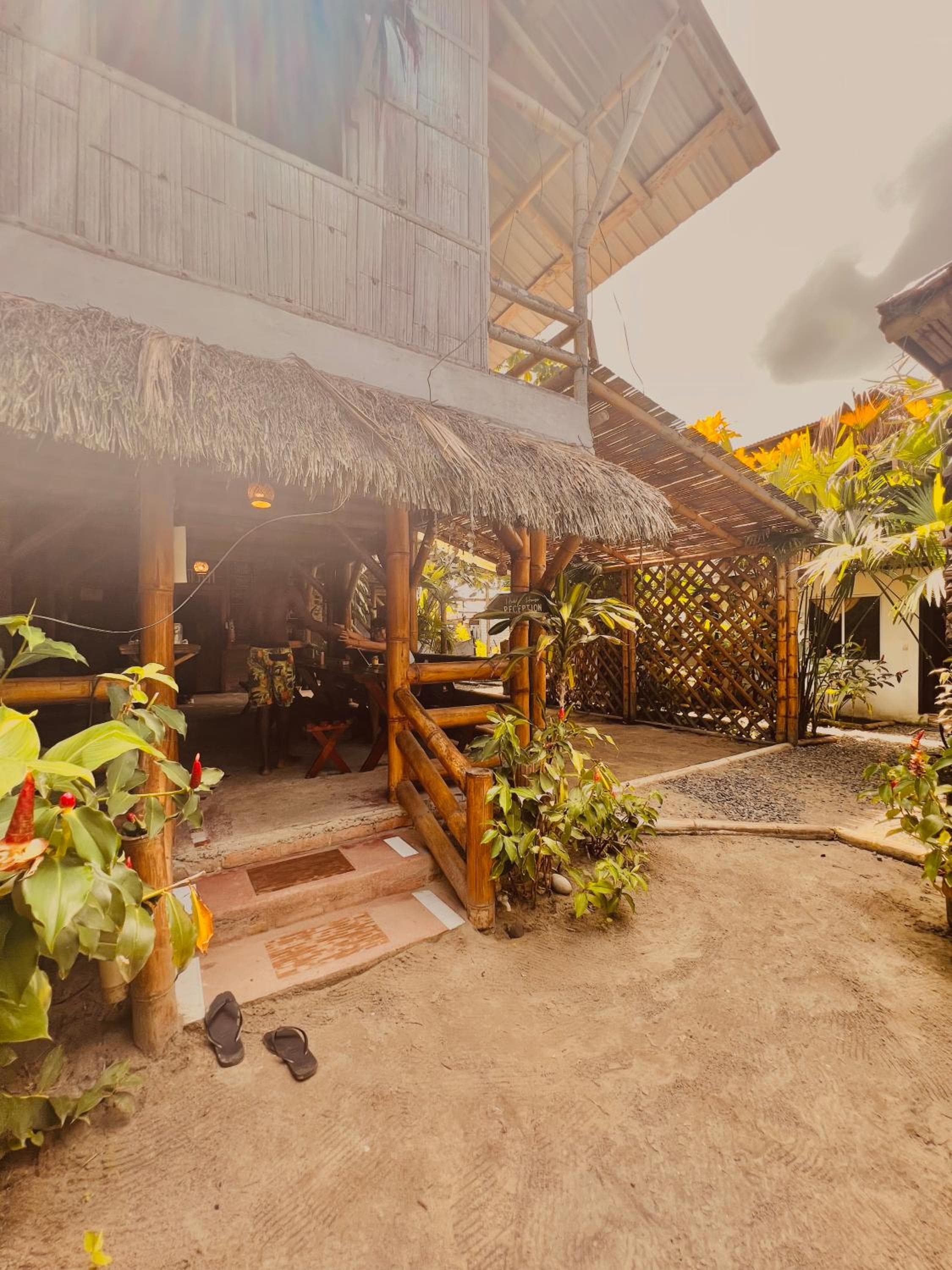 Onda Hostel Mompiche