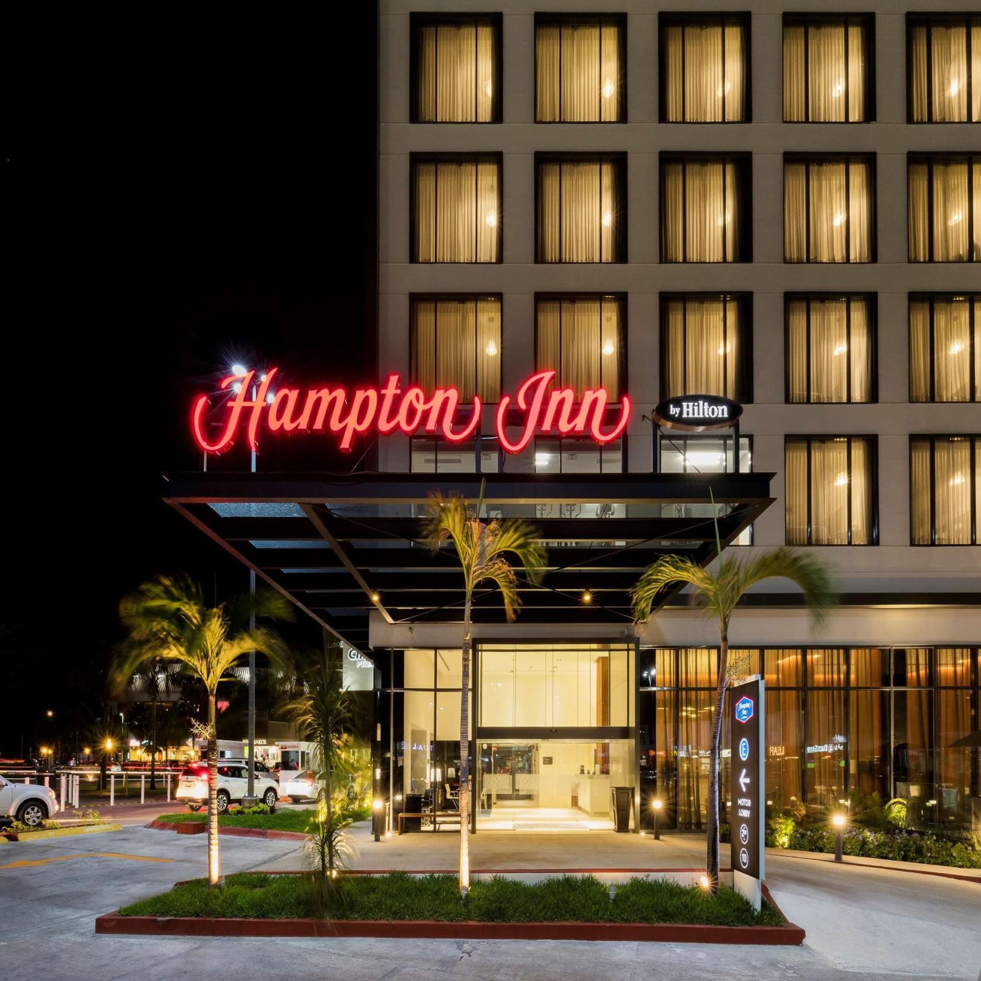 Fiesta Inn Express Cancún Cumbres