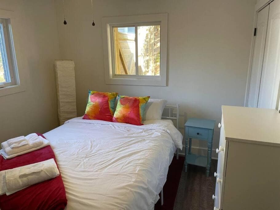 Charming 2Br, Fully Equipped kitchen, Smart TV