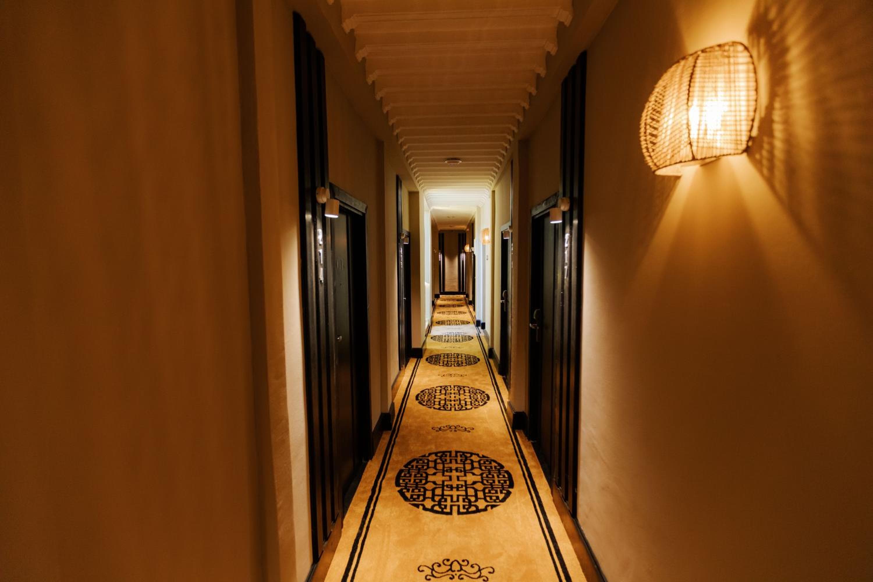 Ennesma Hotel