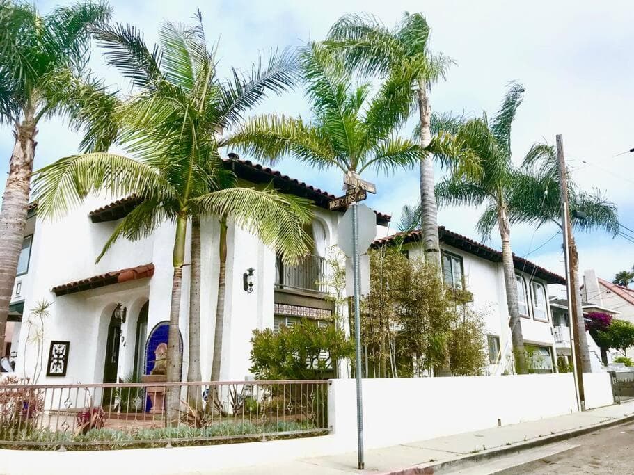 Hermosa Hills Bungalow