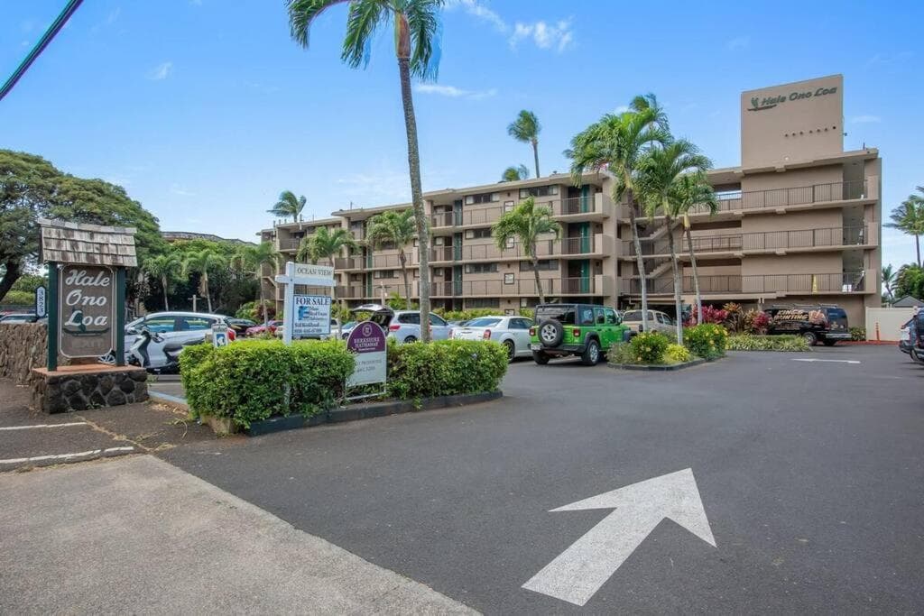 Hale Ono Loa 114- Ground floor partial ocean view gem