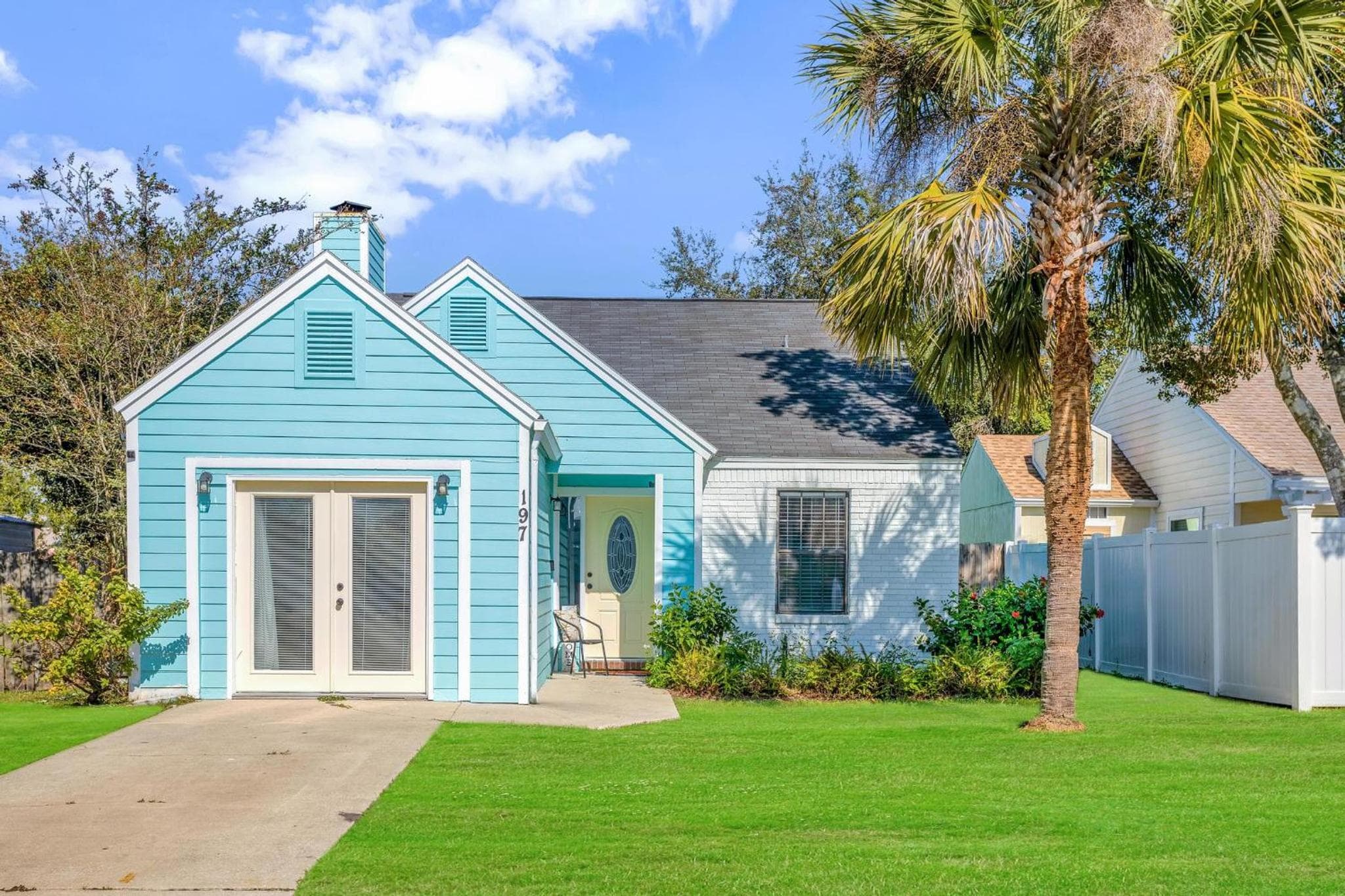 Sunny Retreat near Golf Courses and Mayo Clinic