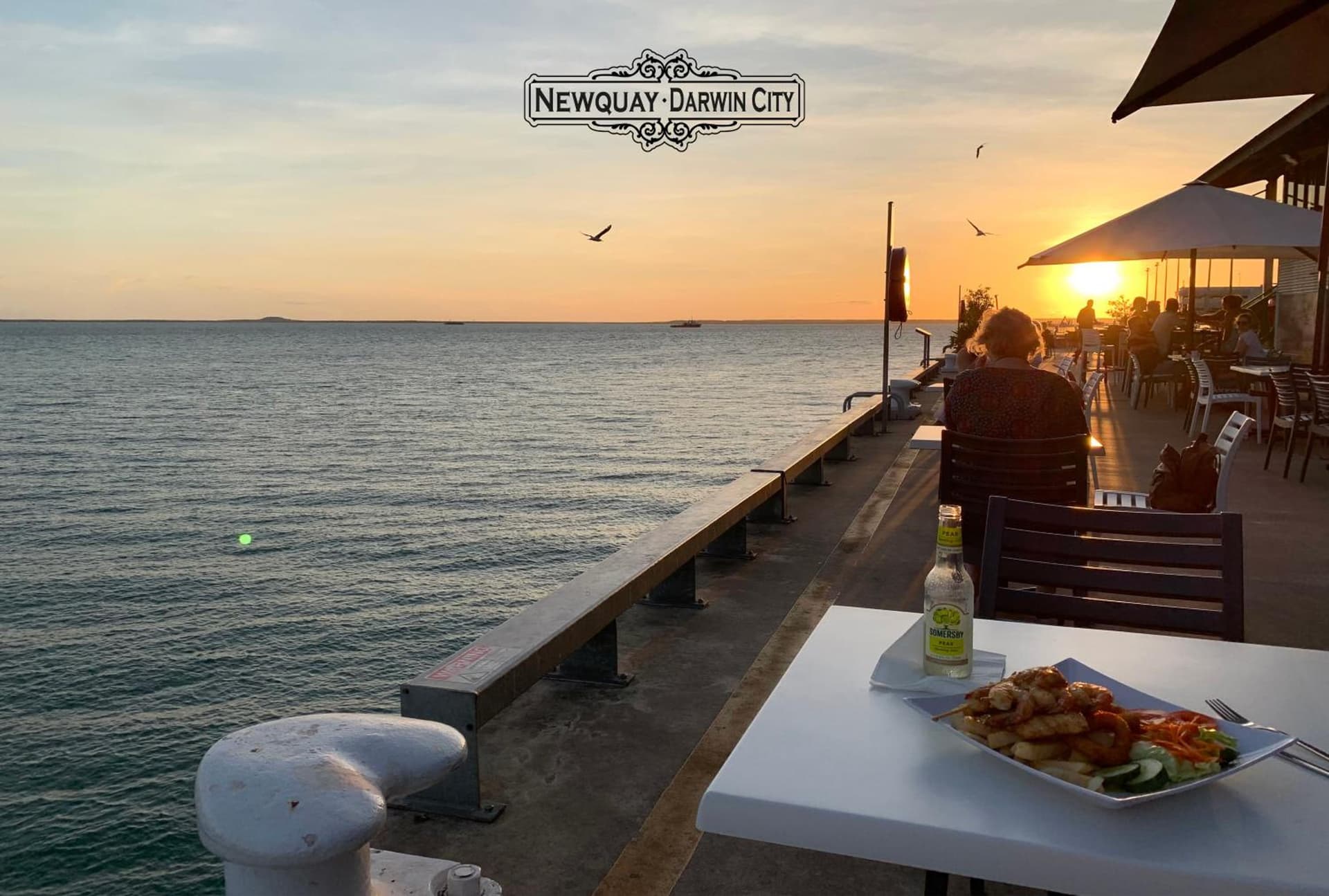 "NEWQUAY" Ideal Location & Views at PenthousePads
