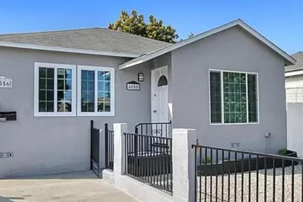 Spacious 3Bdr Home close to Manhattan Beach
