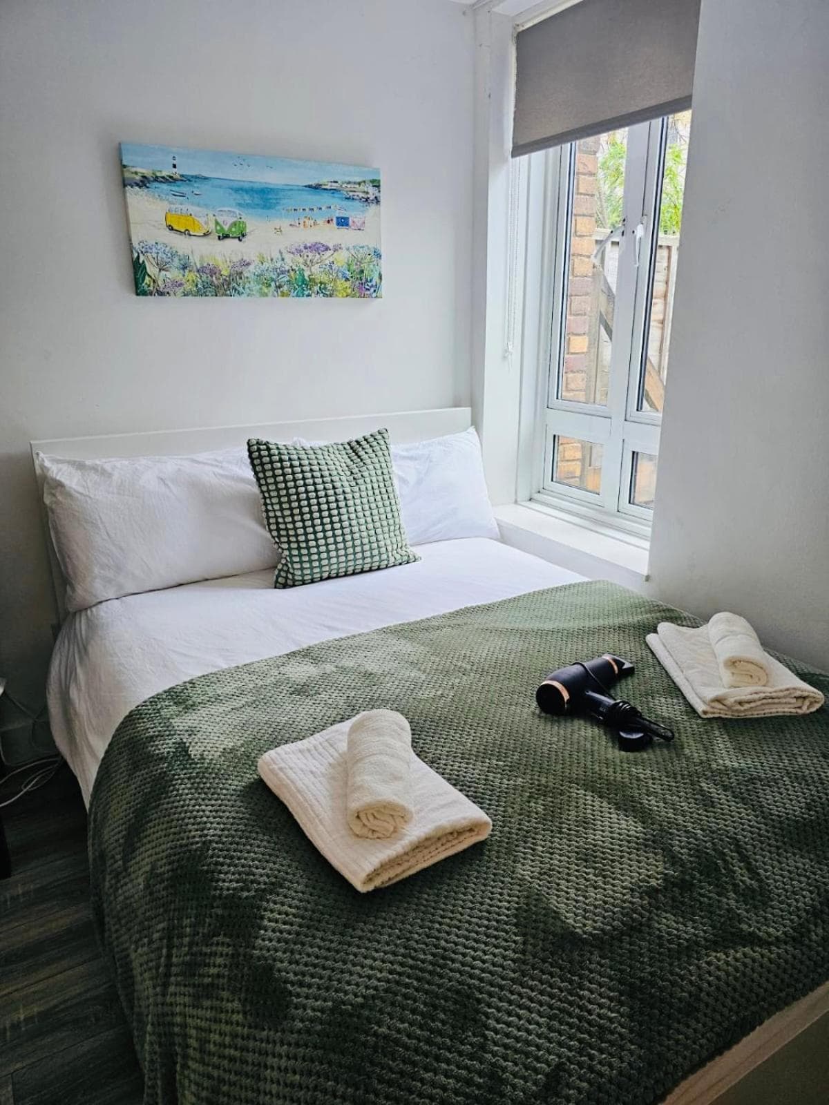 Lovely Double Rooms in Euston & Square in Central London