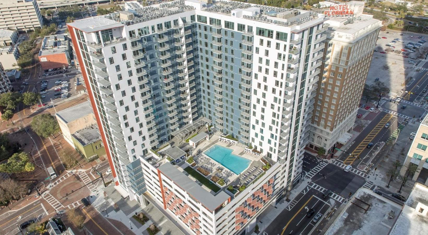 1BR Oasis in Downtown Tampa w Balcony & City Views