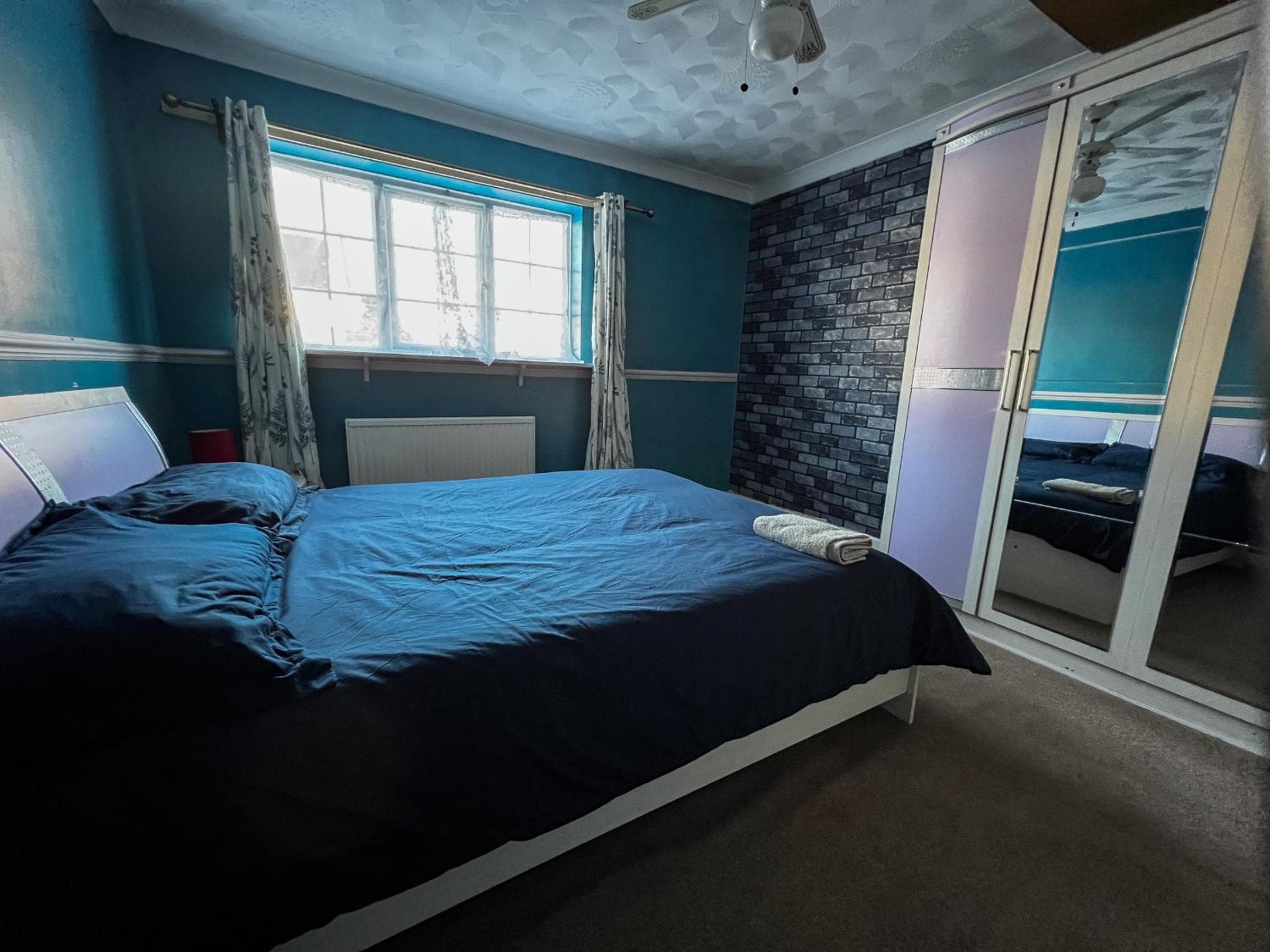 Spacious Retreat - Remote Worker & Family Friendly