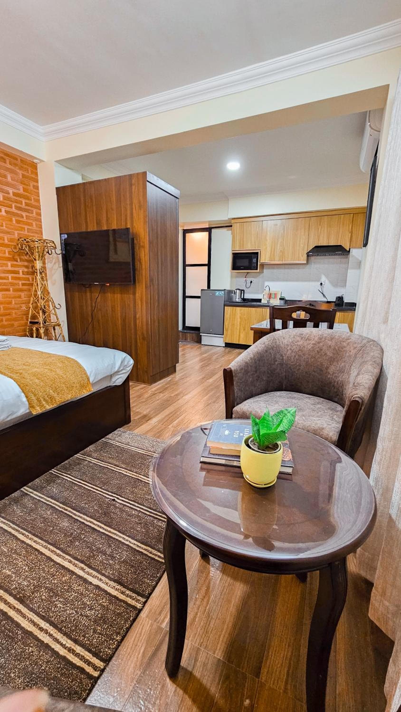 Badri Homes, Studio Apartment