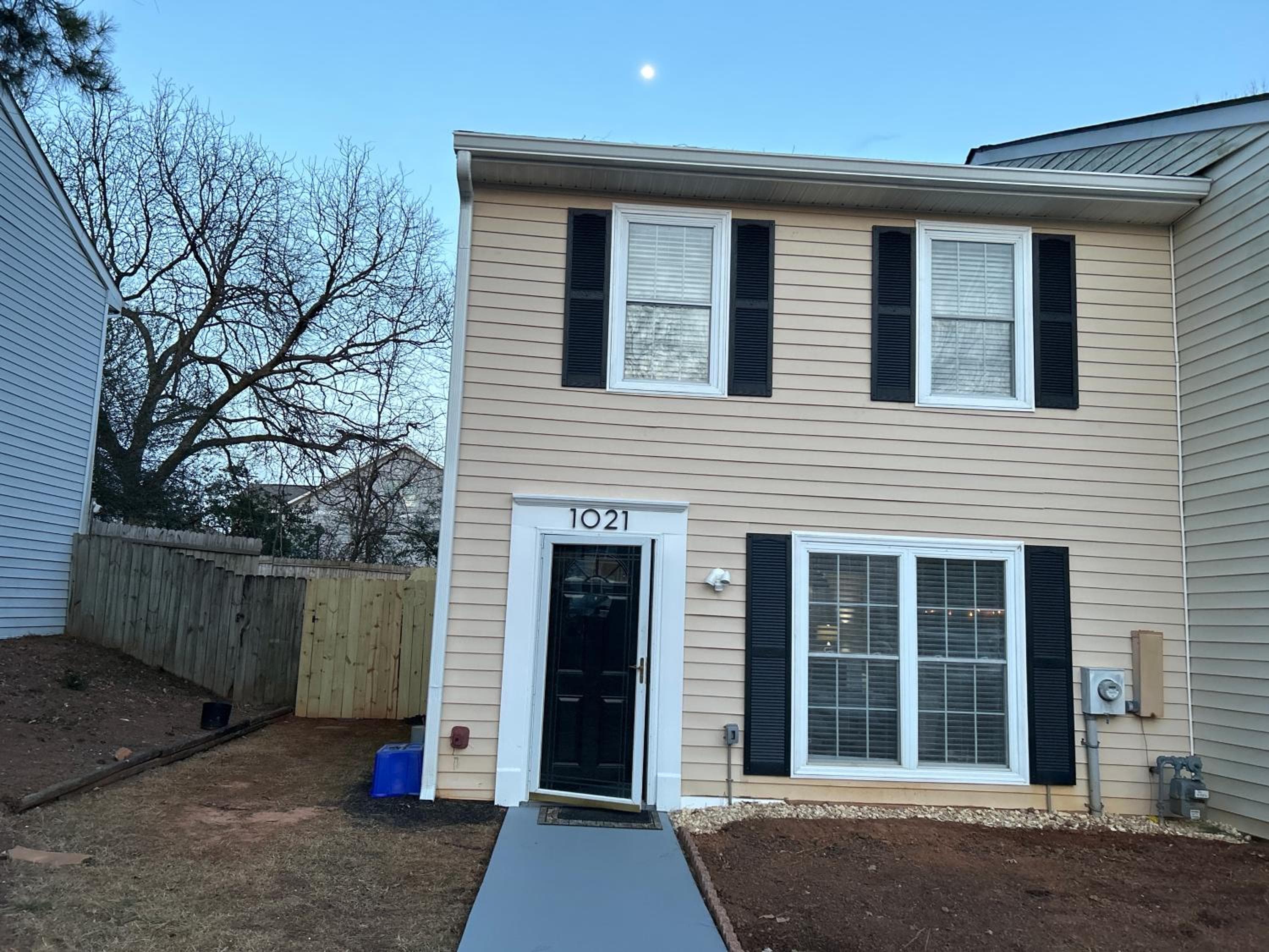 Mar town house