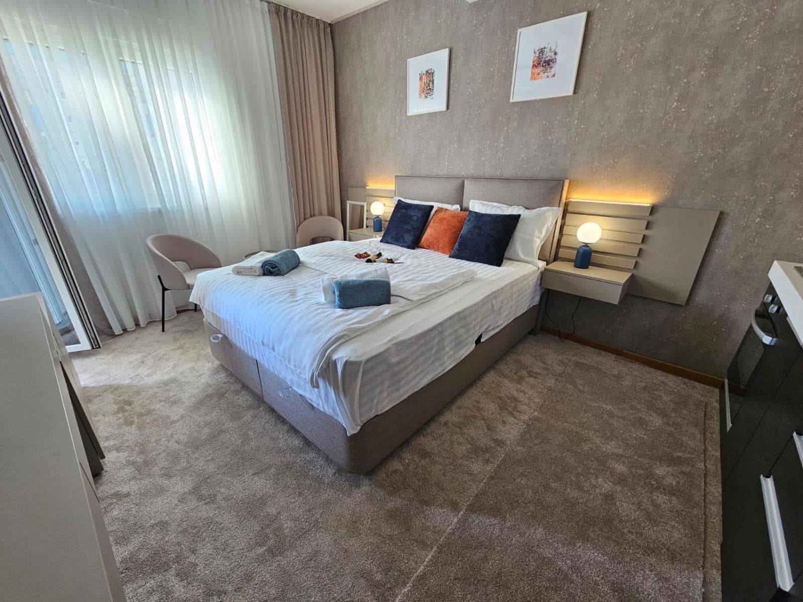 AGAPE Apartment