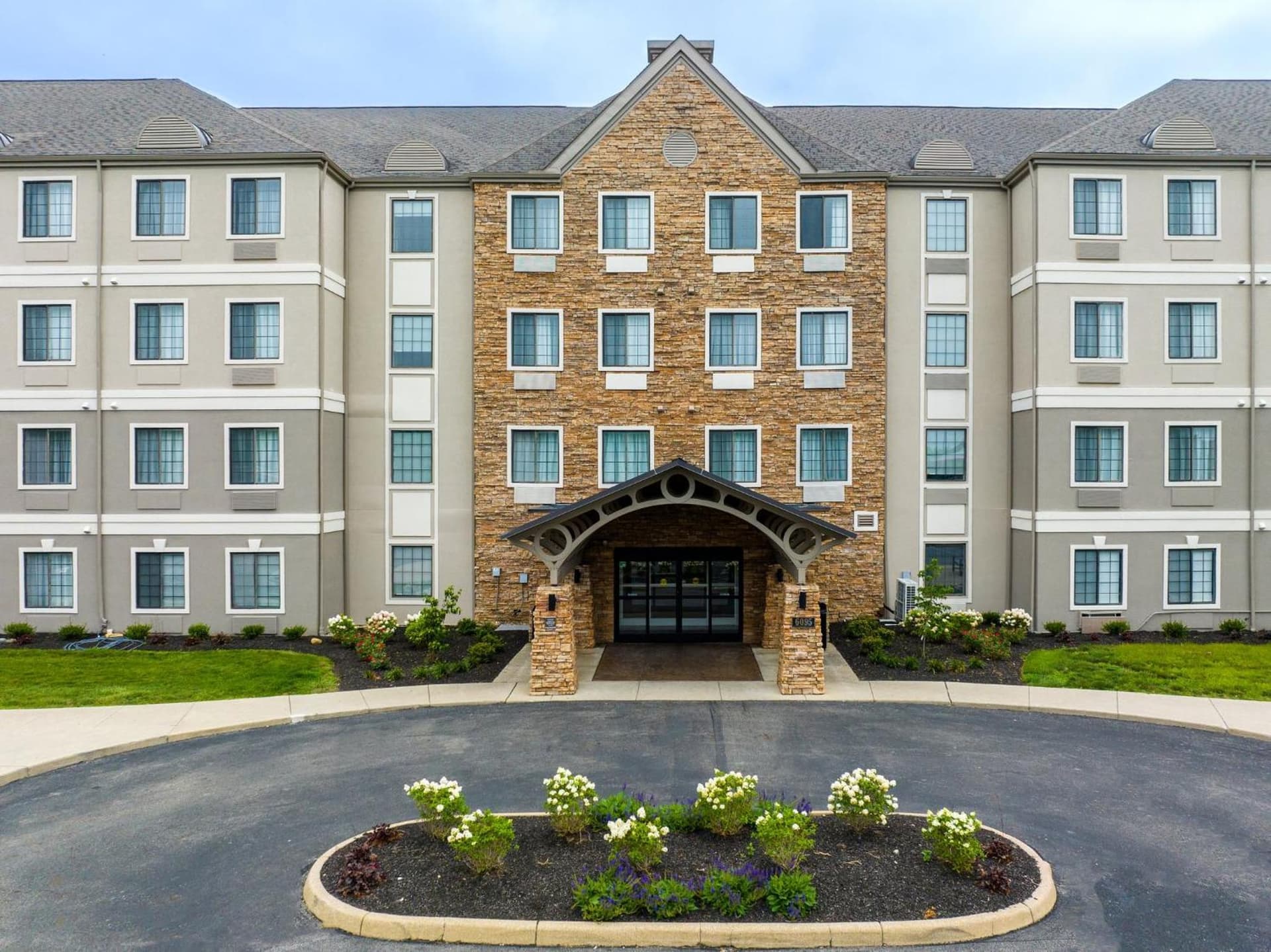 Staybridge Suites Columbus-Dublin by IHG