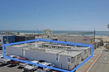 AMAZING Hermosa Beach Location plus Free Parking