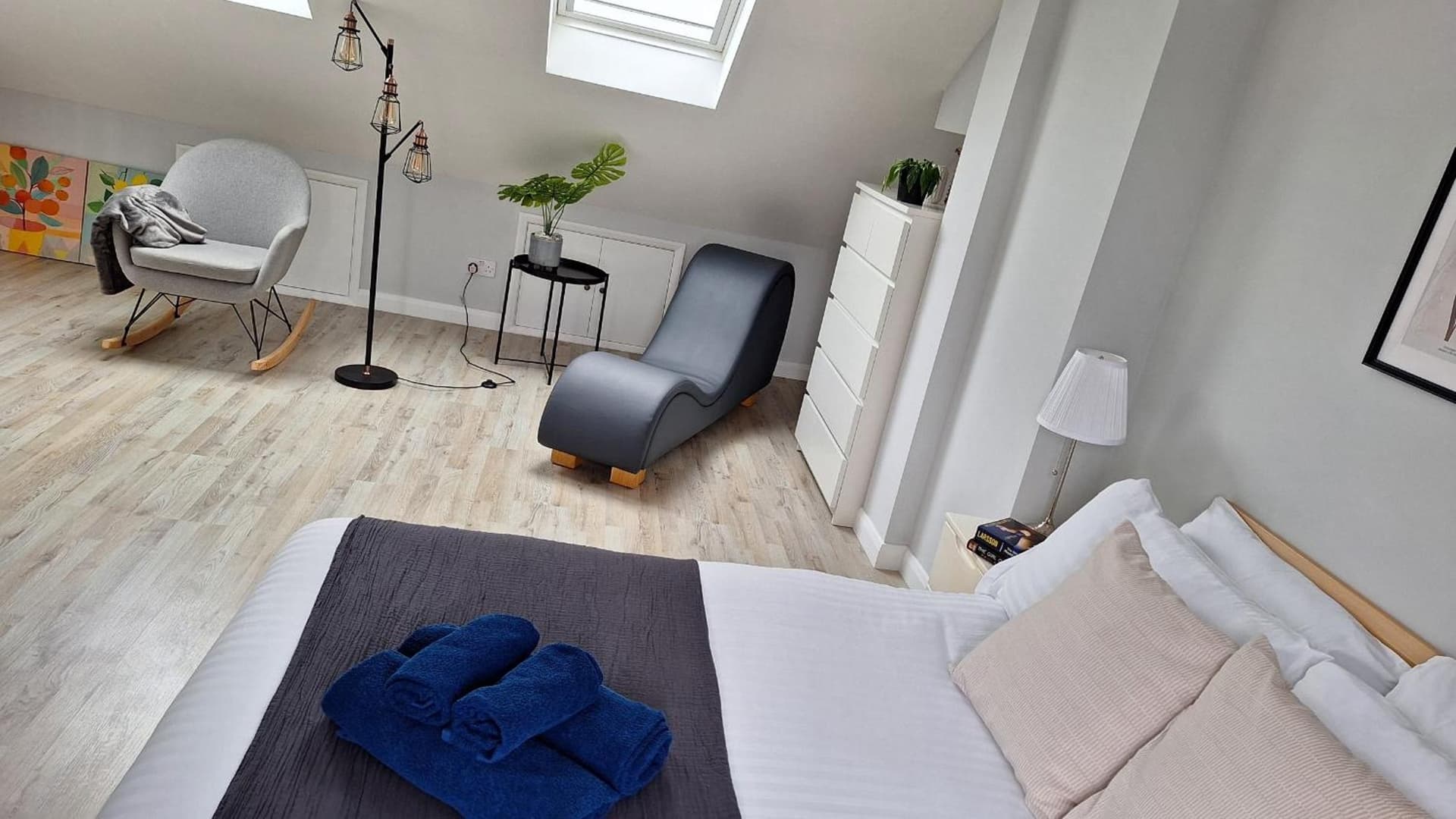NEW 2 bedrooms with private ensuite bathrooms near Heathrow