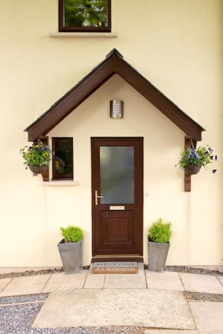 4 Bed Luxury Family Home In The Heart Of Narberth