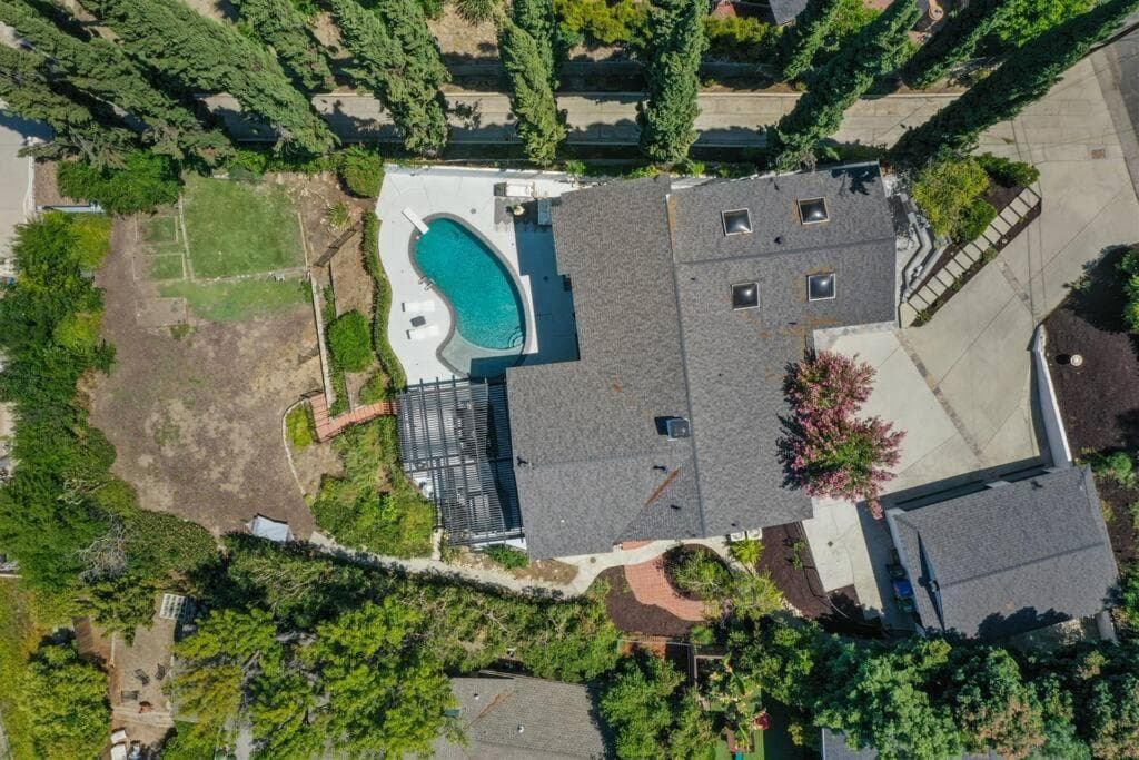 Modern Farmhouse with Panoramic Hill Views, Heated Salt Water Pool, Hot Tub