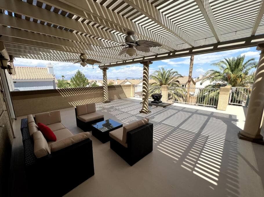 NEW!! Caramelize Life With A Stay At Carmel Shores 3D