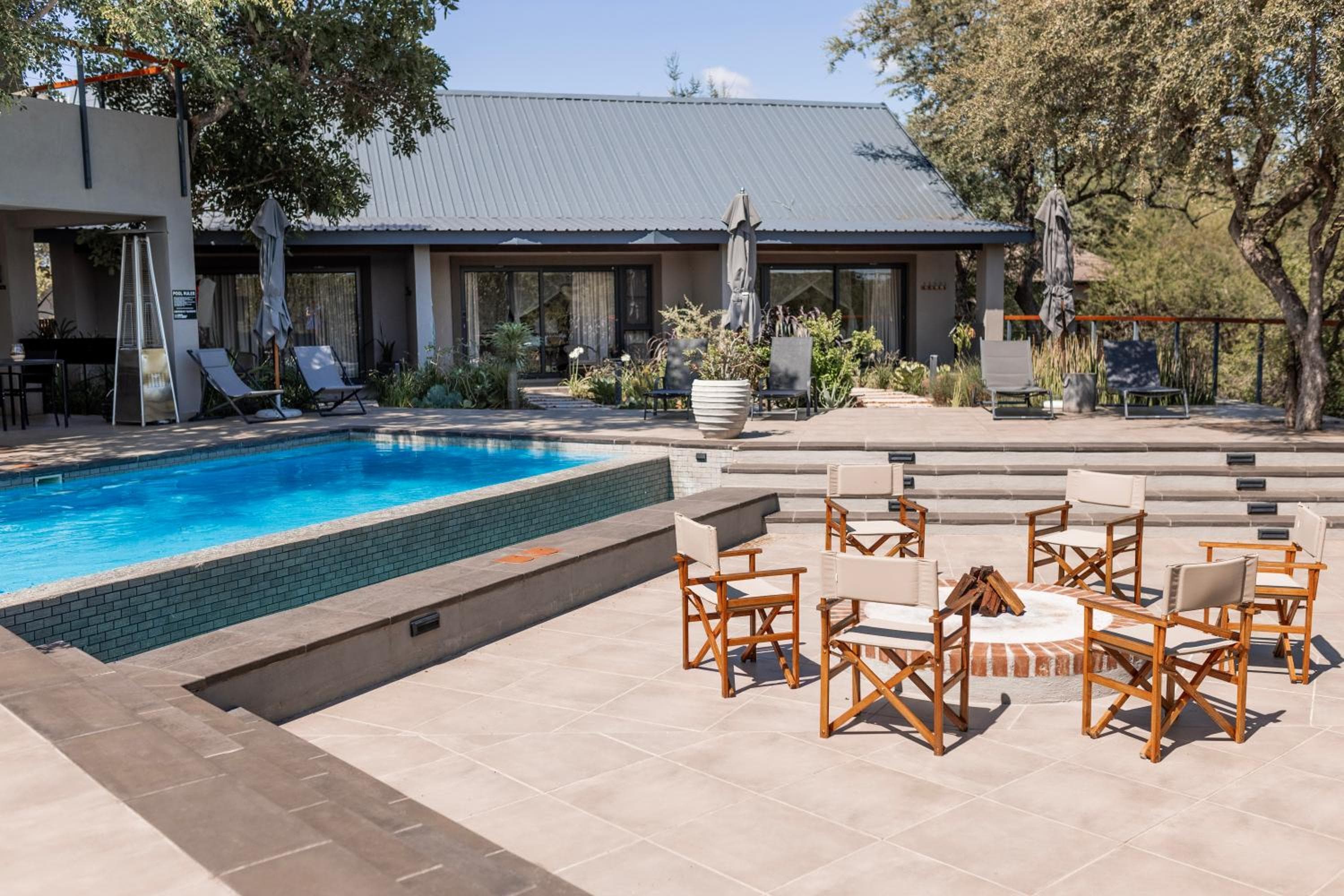 Little Kubu Lodge