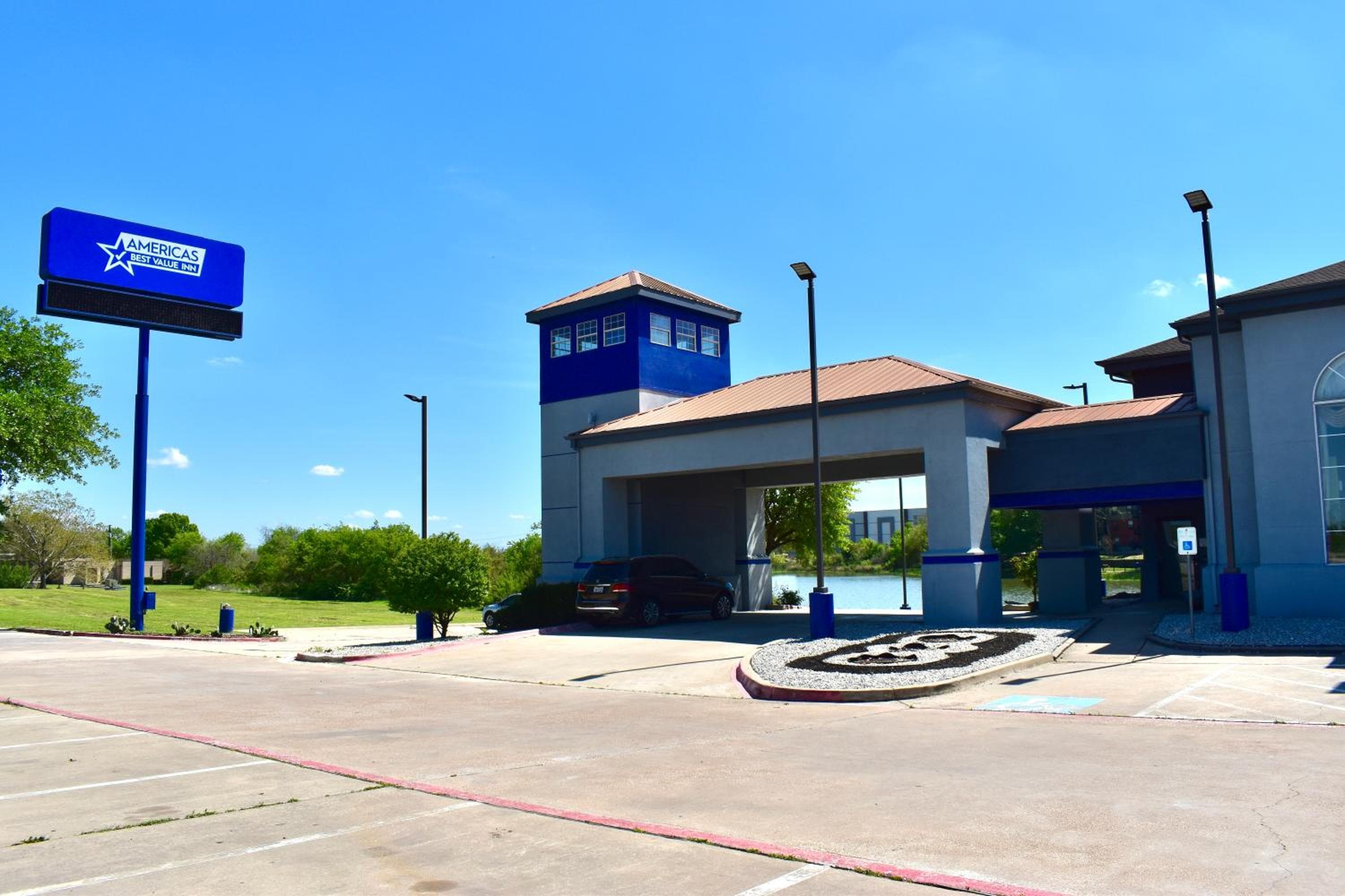 Americas Best Value Inn & Suites Haltom City Ft. Worth