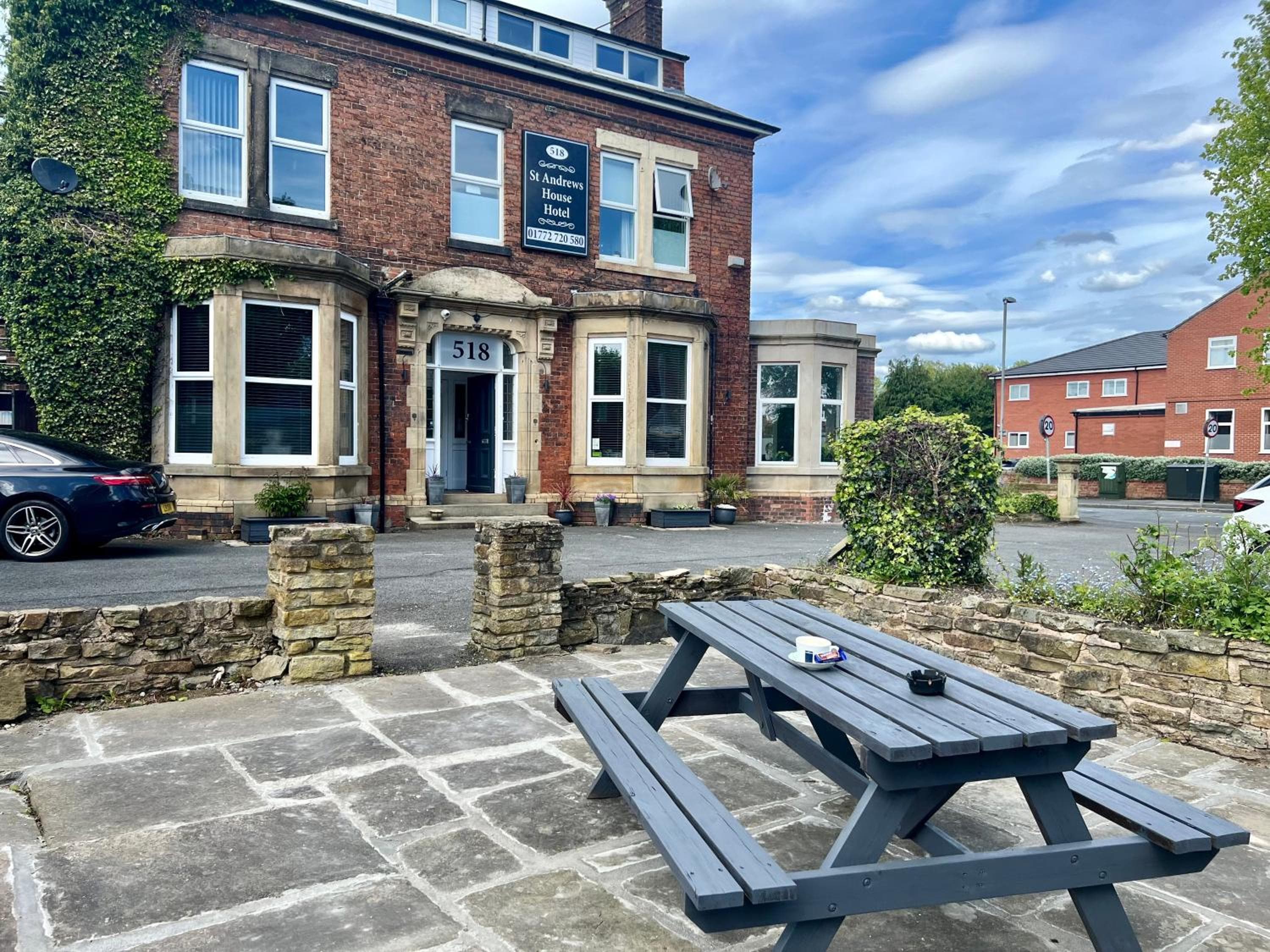 St Andrews house Hotel