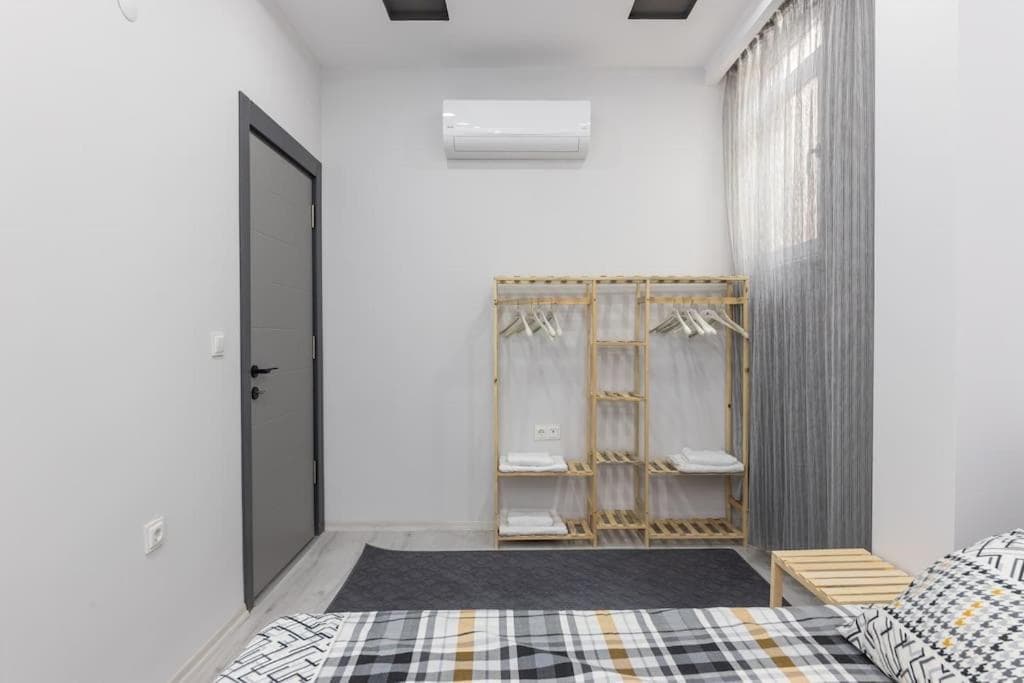 7-Şehir Merkezinde 4 Yatak Odalı Dubleks Daire