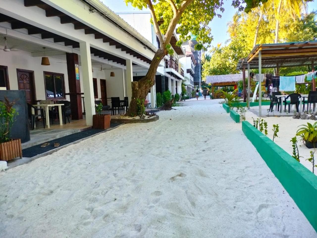 Surf Deck