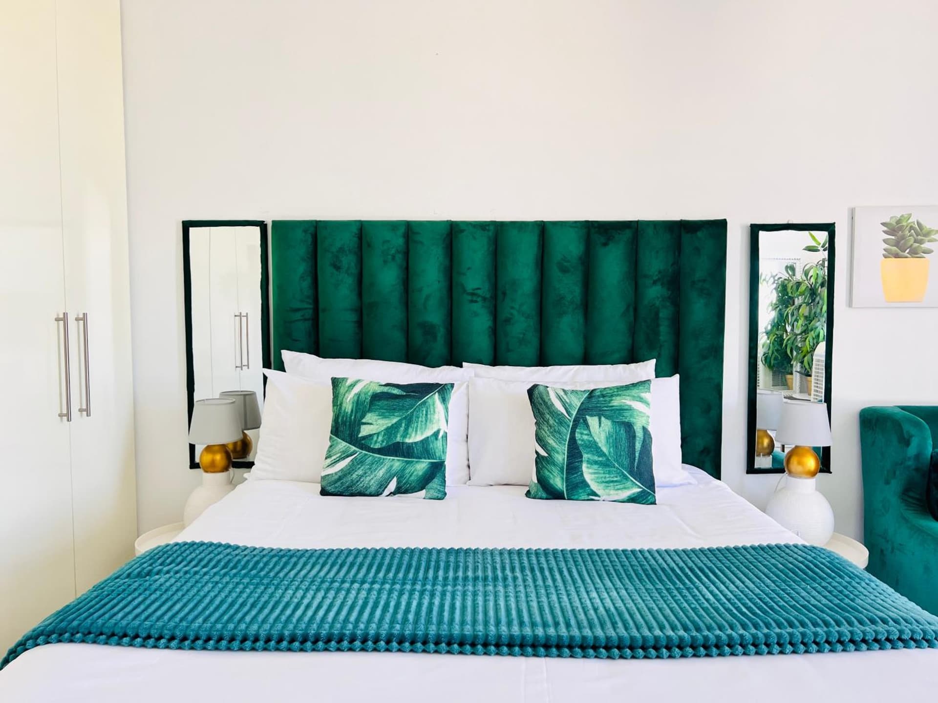 C-junction studio apartment