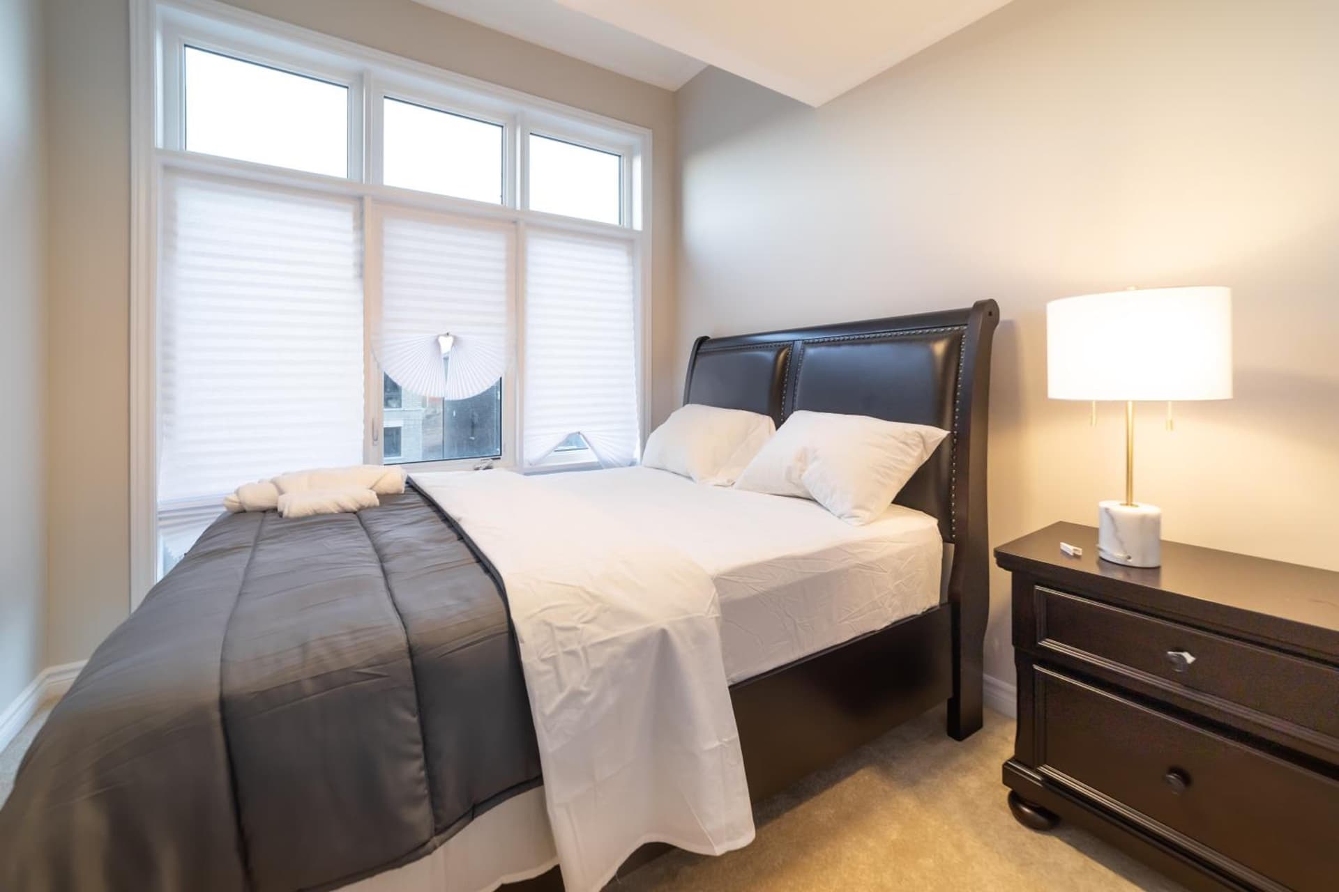 Beautiful New Townhouse in Quiet Neighbourhood