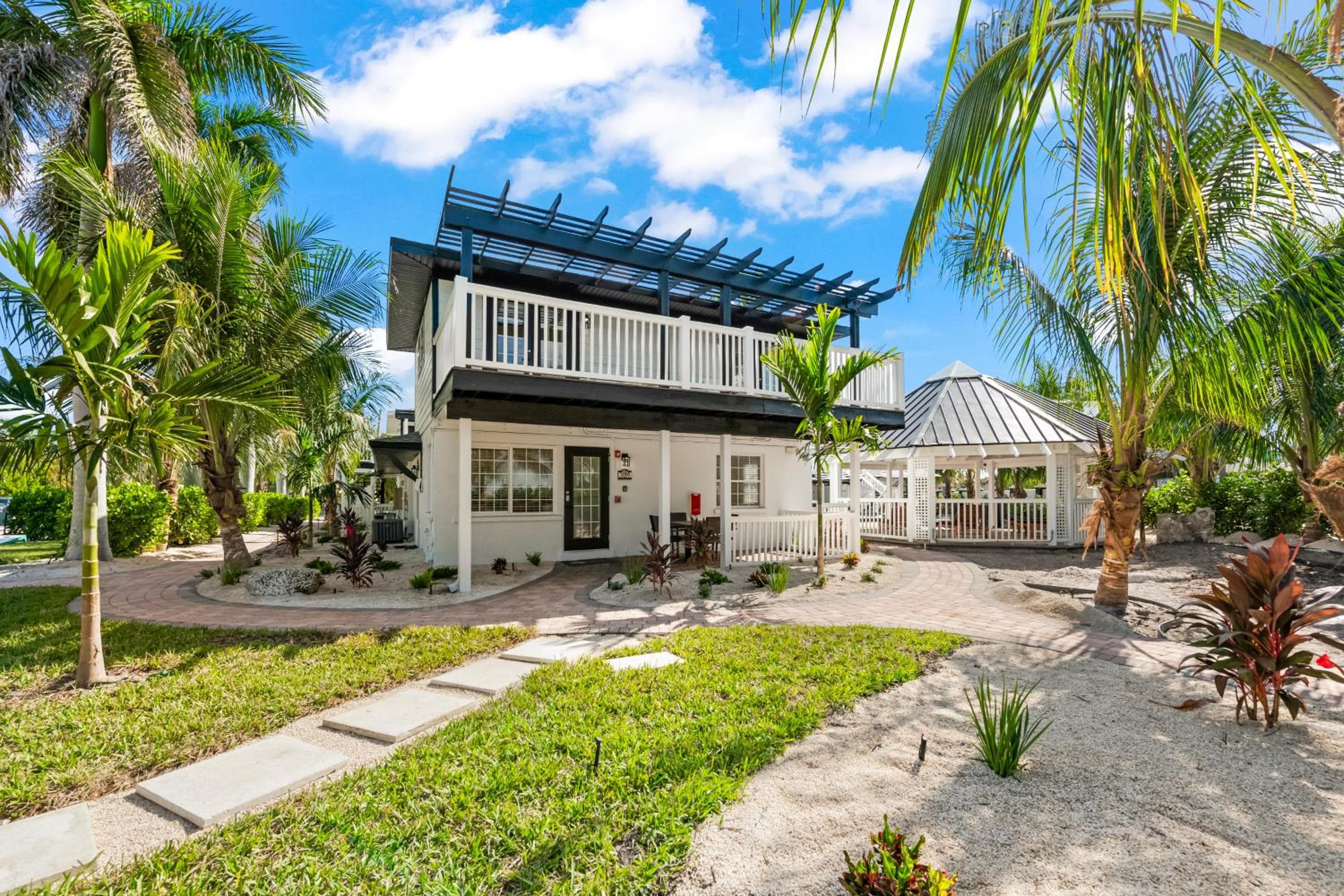 Tropic Isle At Anna Maria Island Inn