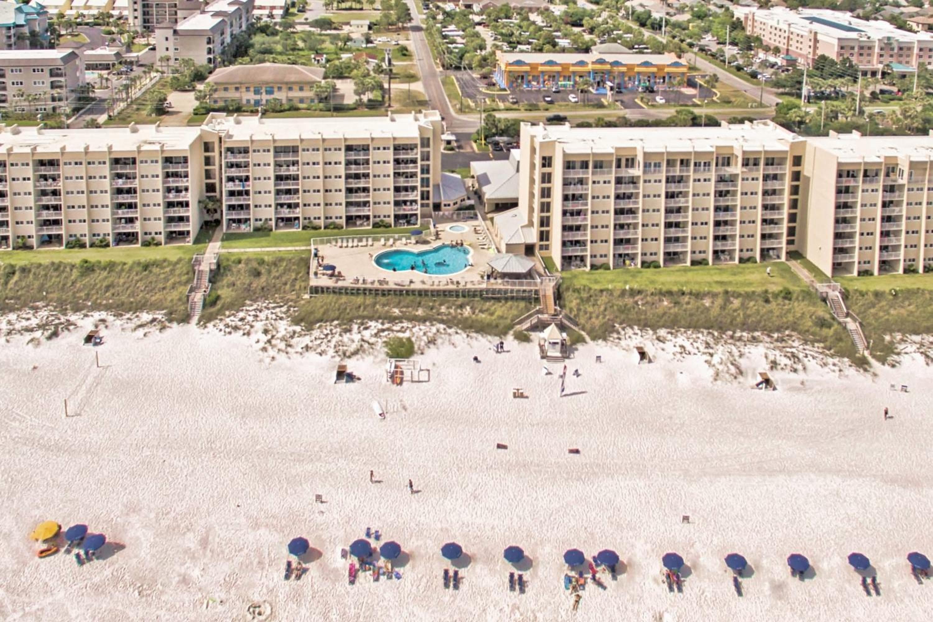 Beach House Condominiums A203 - Beachfront with Pool, Wi-Fi, & Beach Service