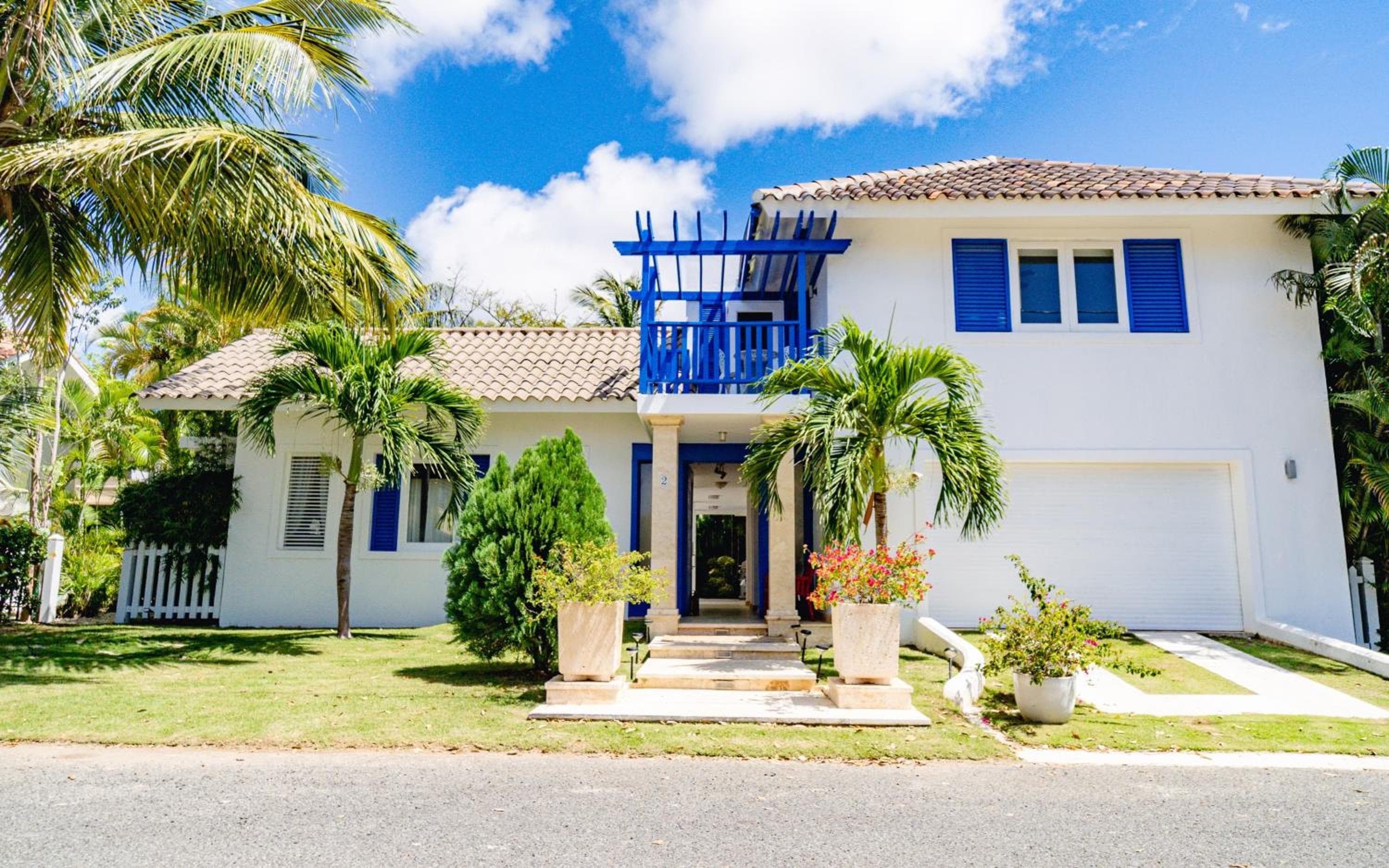 A Guest Dream Villa Blue at Punta Cana Village