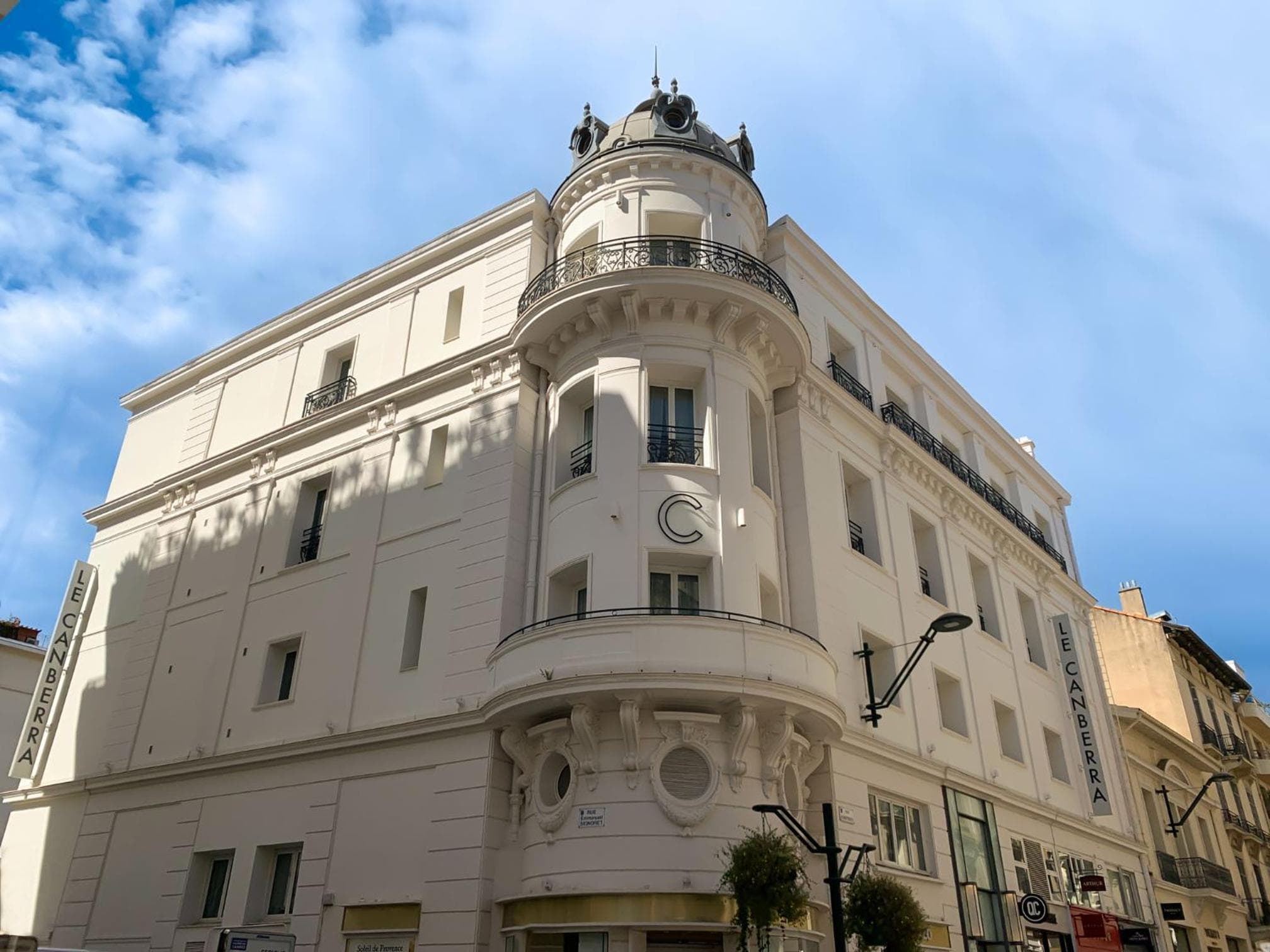 Hôtel Le Canberra