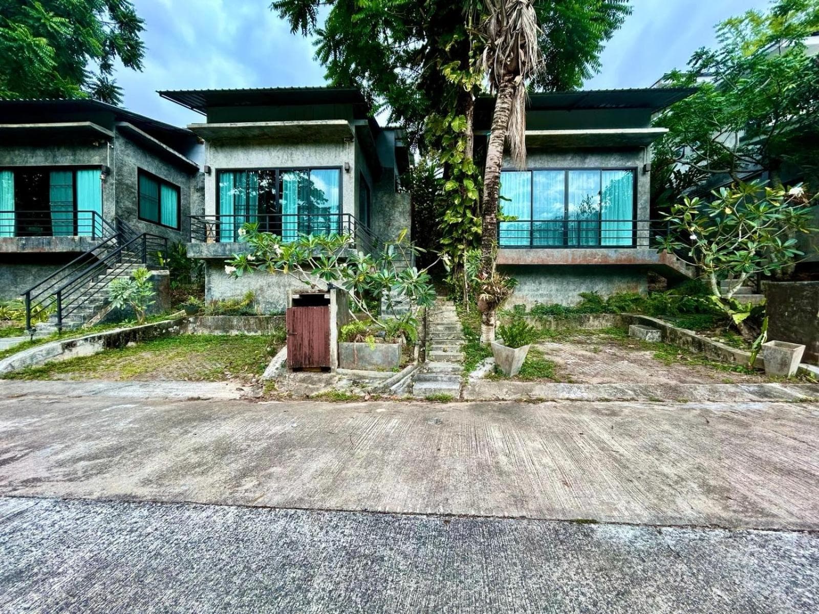 Phuchada Residence