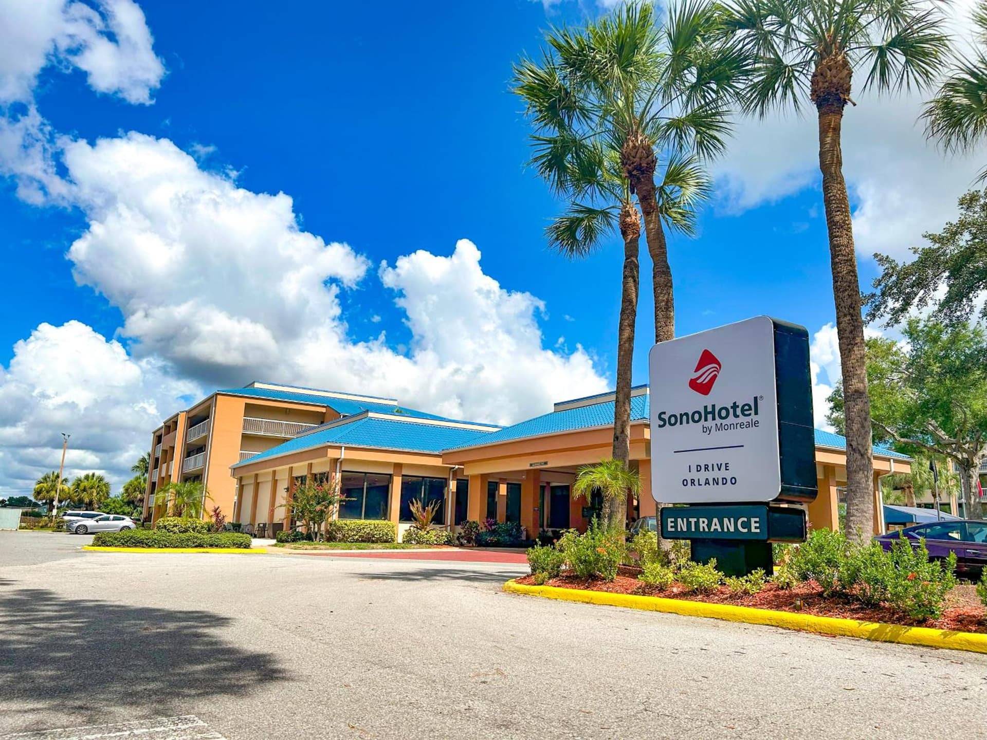 Hotel Monreale Inn & Studios I-Drive Icon Park Orlando
