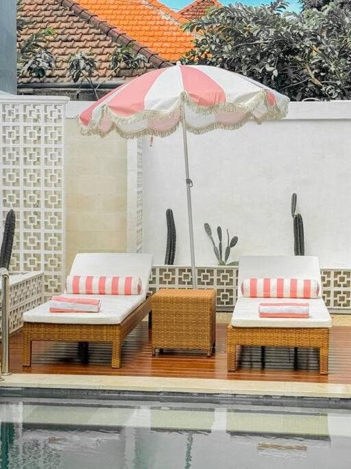 Villa IBU Legian