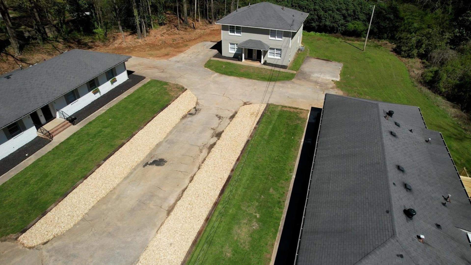 Coastal Cottage 1/2 mile from Covington Square